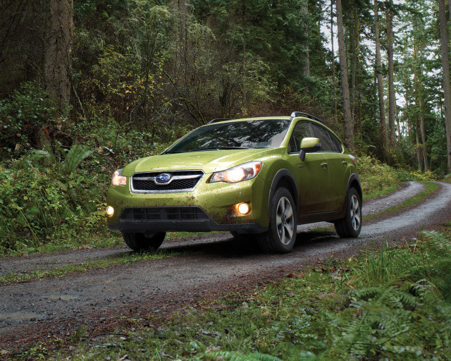 Subaru XV Crosstrek Hybrid 2013.jpg